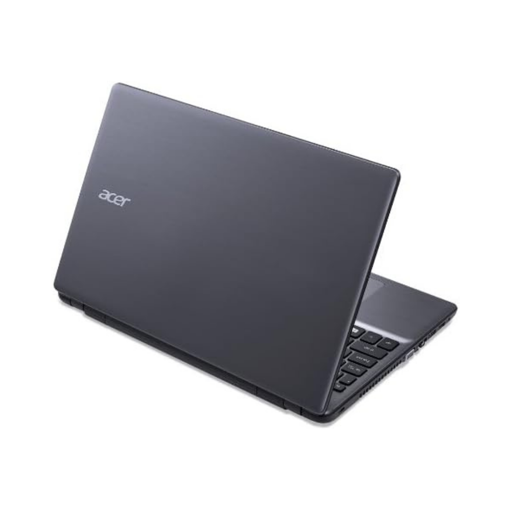 Acer Aspire E5-571 Z5WAH 15.6" i5-5200U SSD 240 GB 8 GB